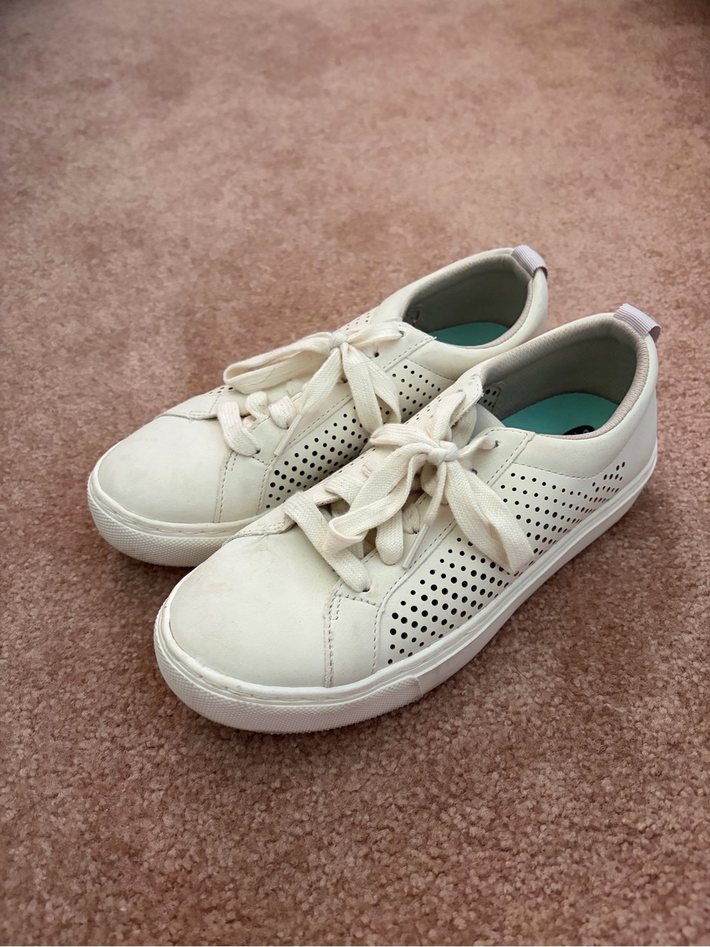 off white shoe